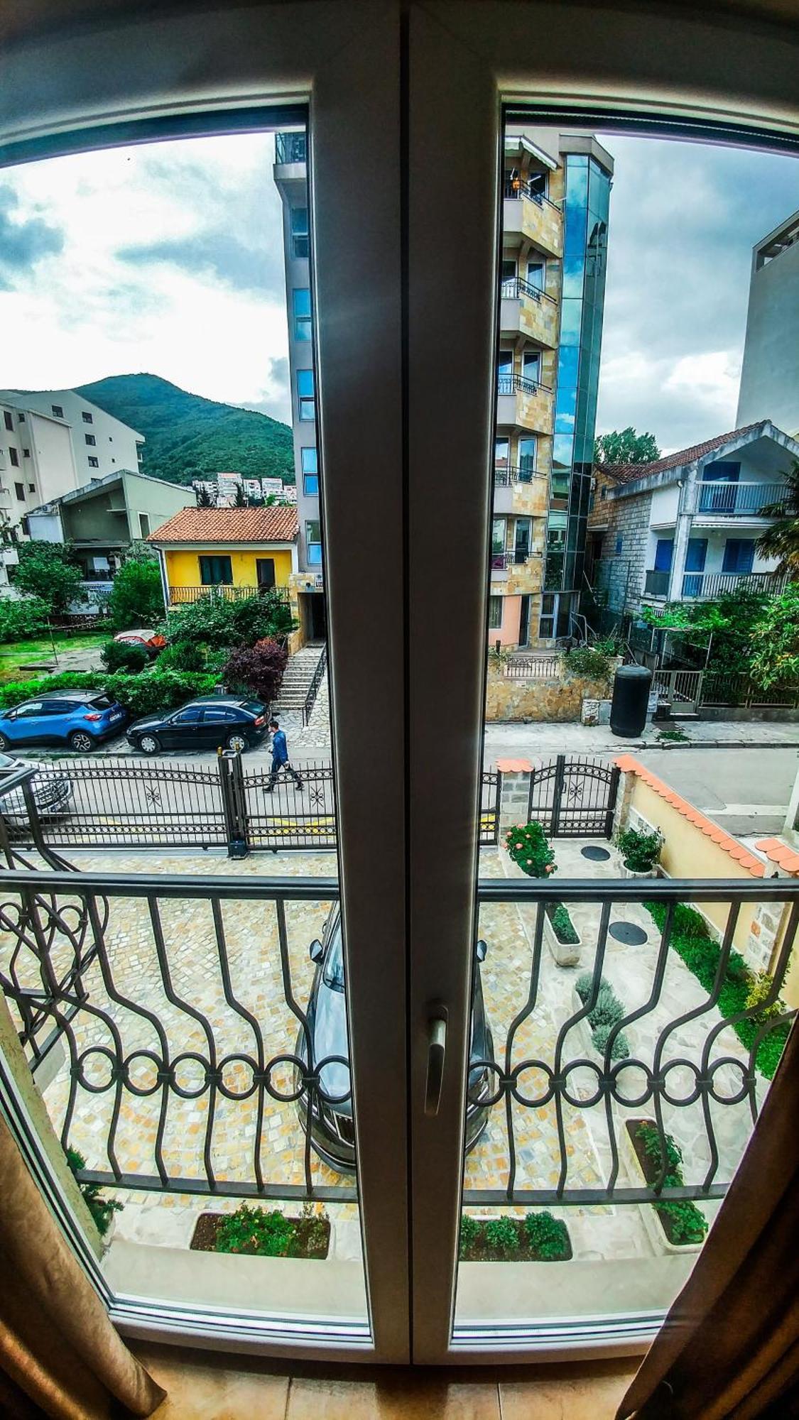 Villa Franeta Apartments Budva Phòng bức ảnh