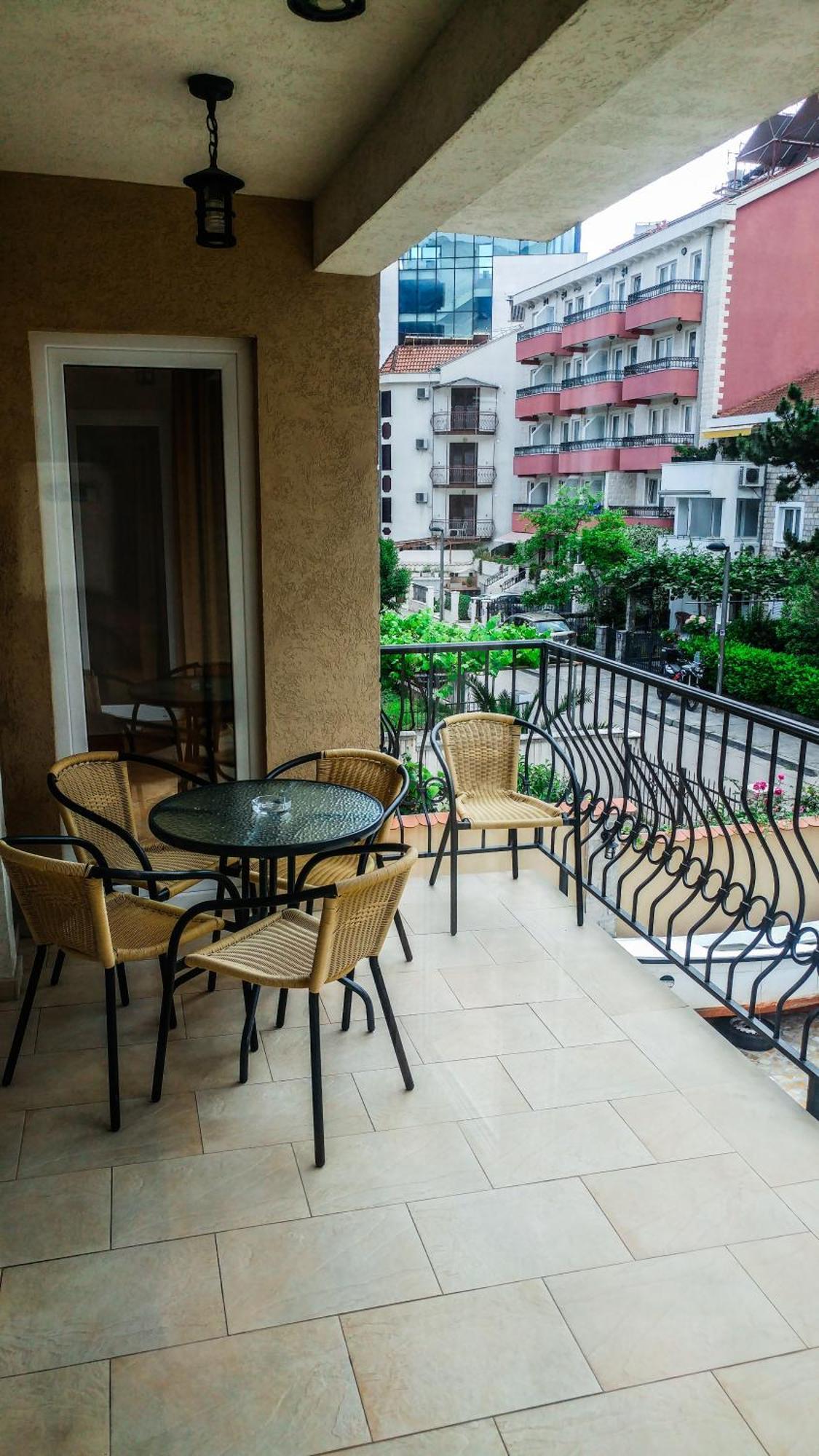 Villa Franeta Apartments Budva Phòng bức ảnh